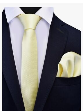 Men's Light Yellow Tie and Pocket Square Set - Classic Formal Accessory